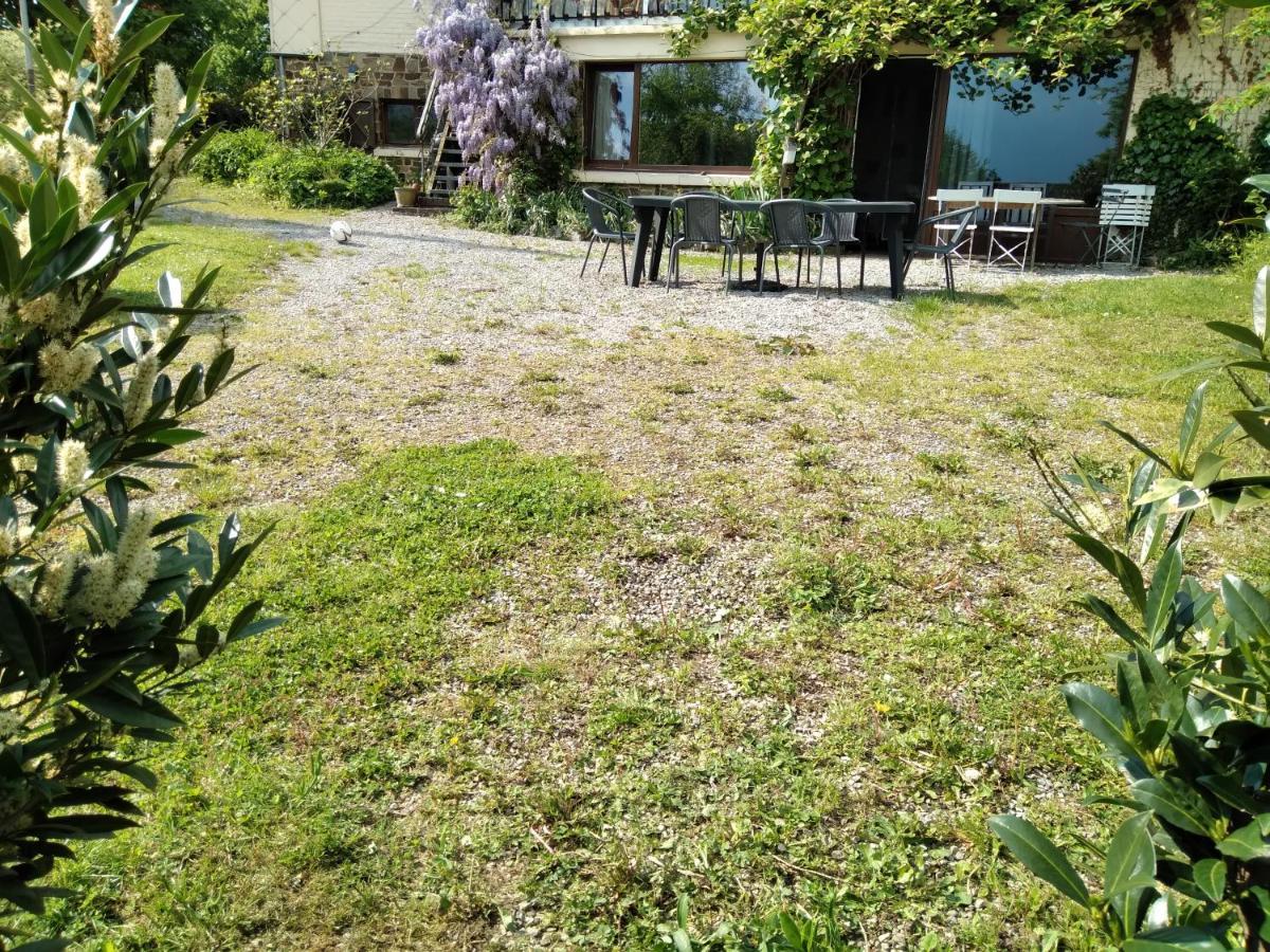 Dinant La Bergeronnette Avec La Chaleur Du Feu De Bois Et Le Jardin Villa Екстериор снимка